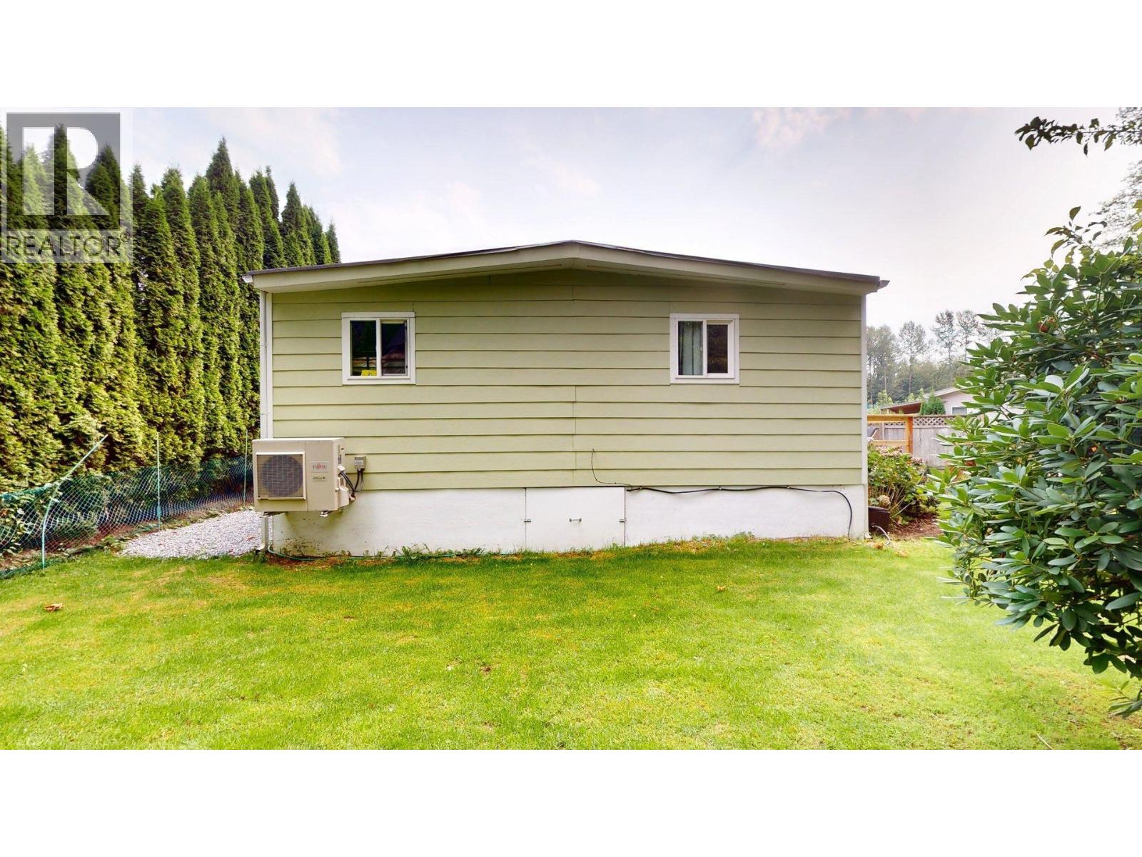 8 39884 Government Road Property Photo 28