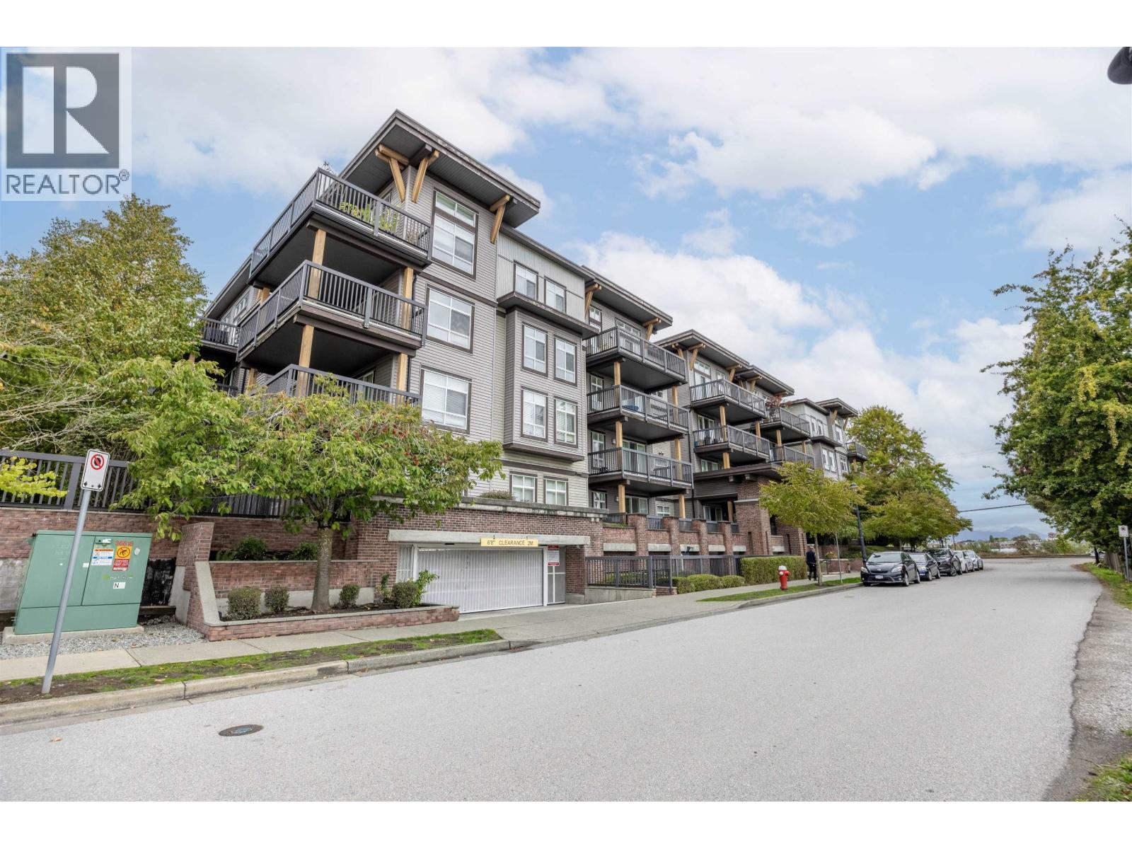 105 6033 Katsura Street Property Photo 1