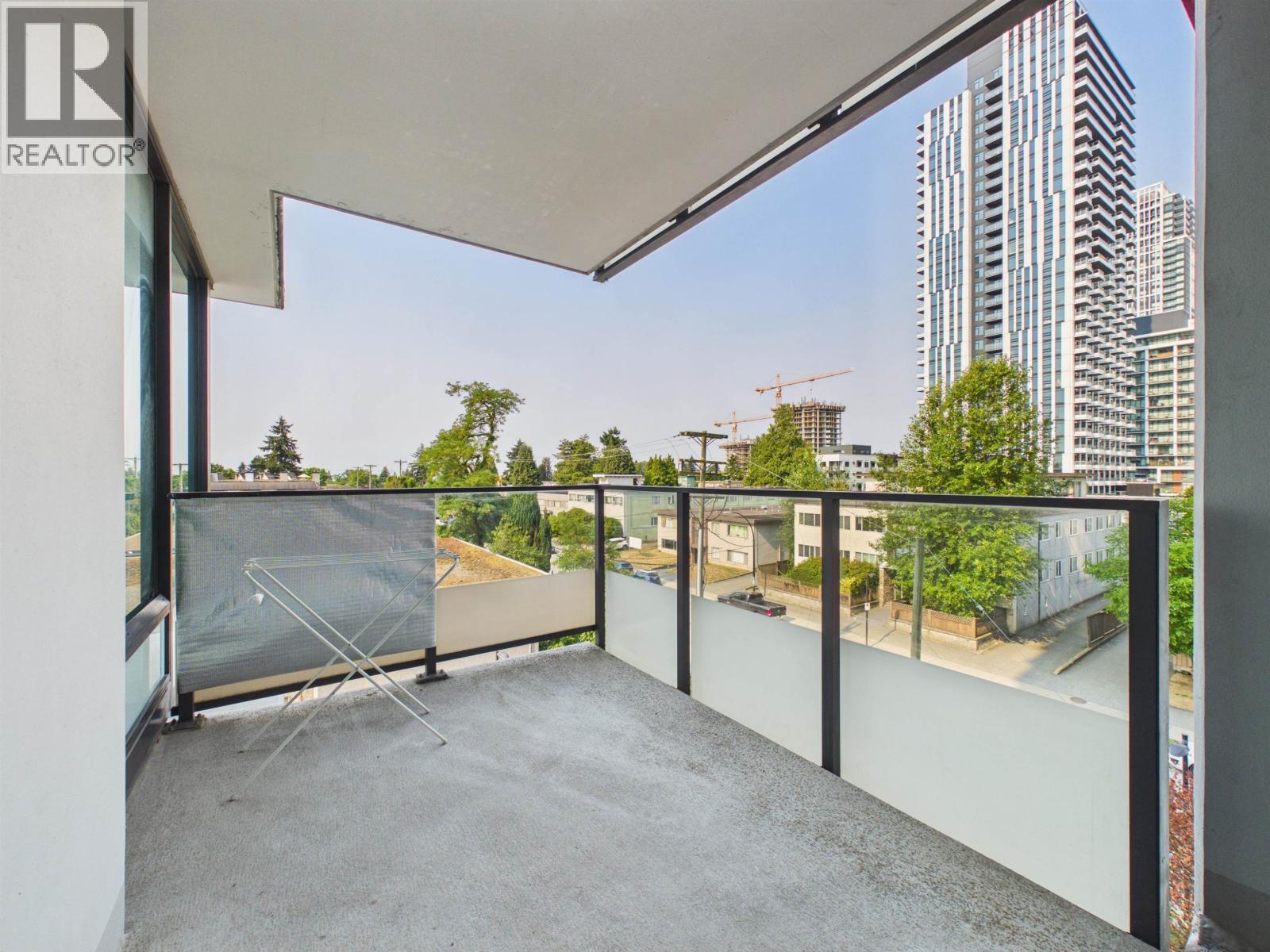 505 6658 Dow Avenue Property Photo 14