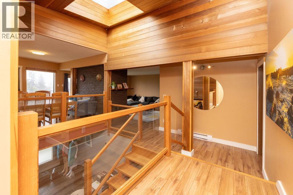 4934 Geer Road Property Photo 2