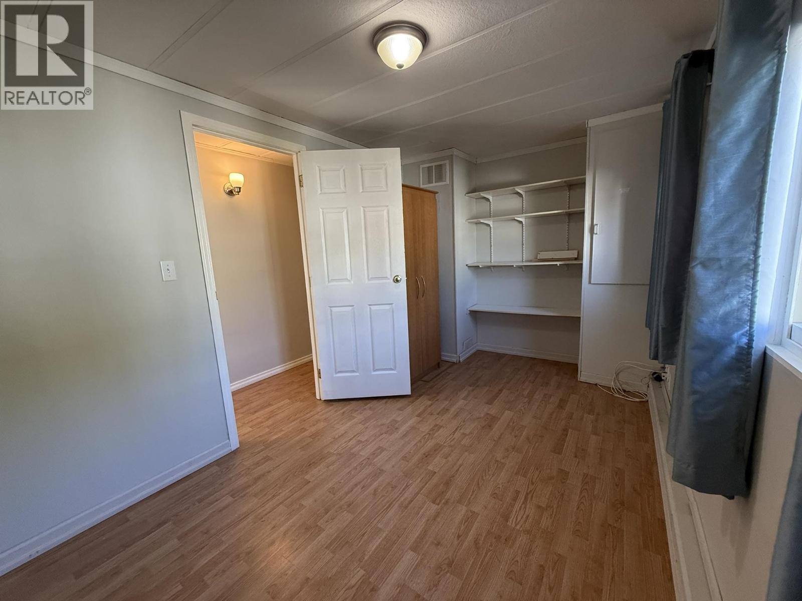 17 562 Elm Street Property Photo 10