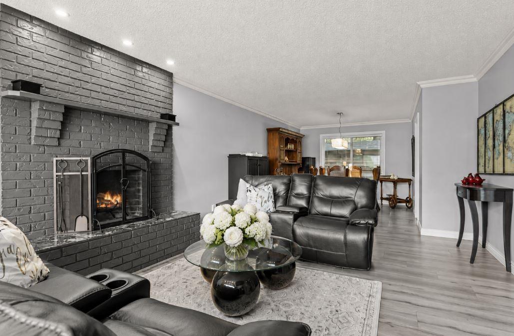 4511 No 3 Road Property Photo 9