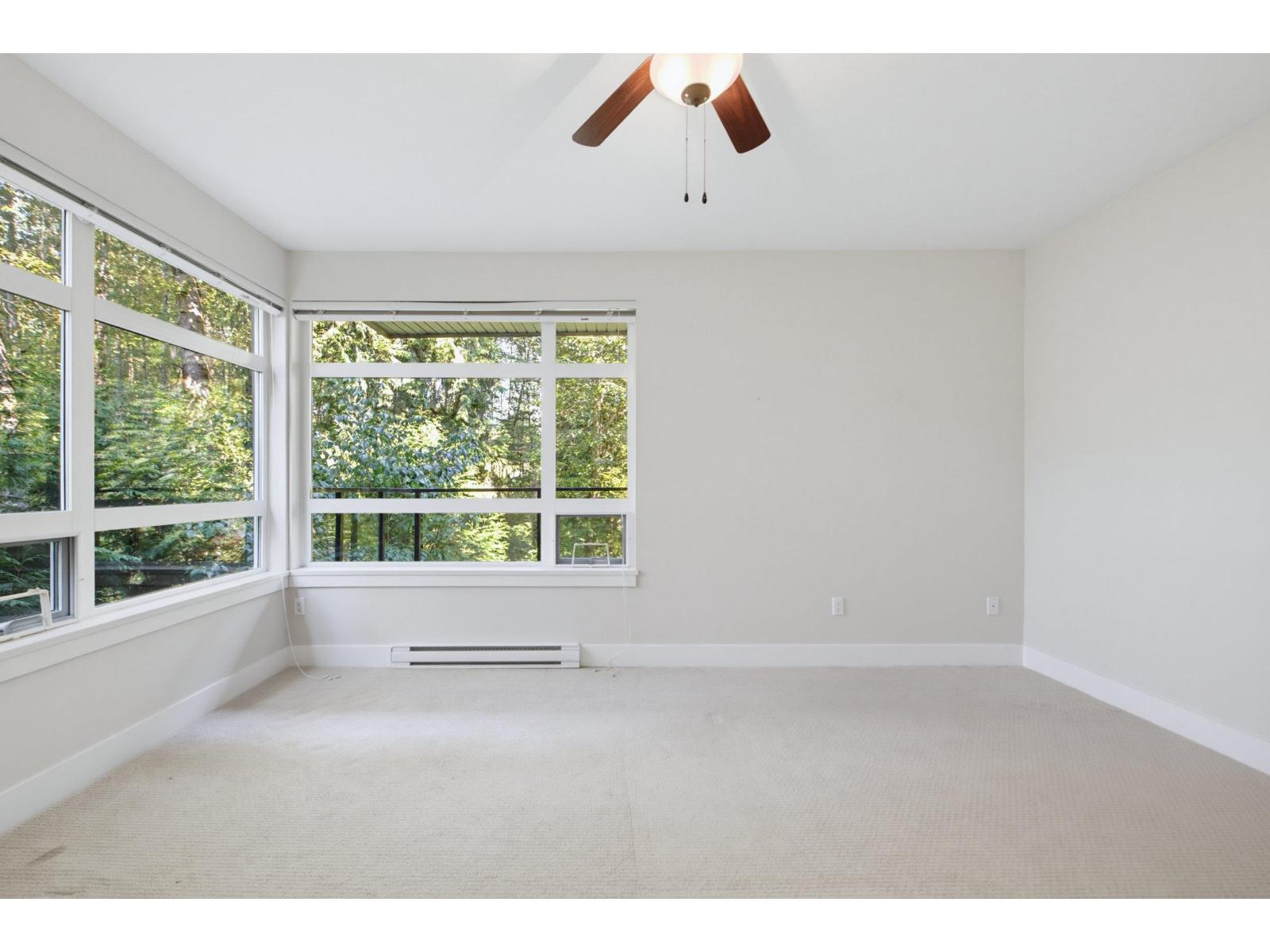 C210 20211 66 Avenue Property Photo 16