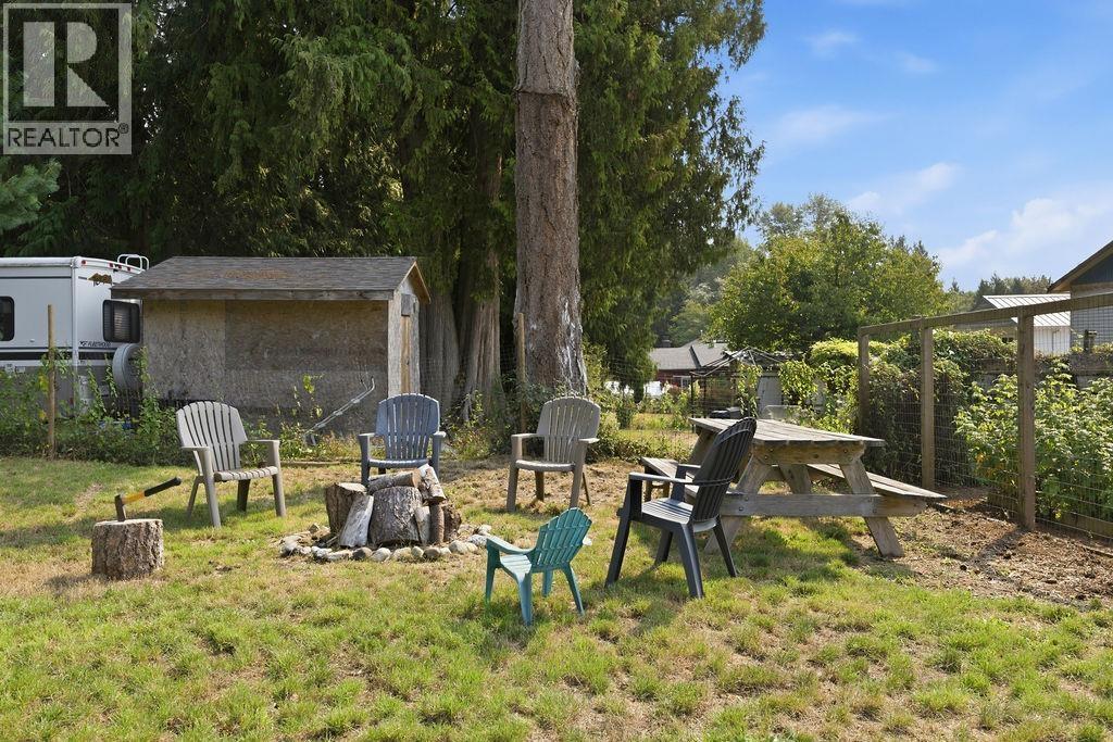 1022 Rosamund Road Property Photo 35