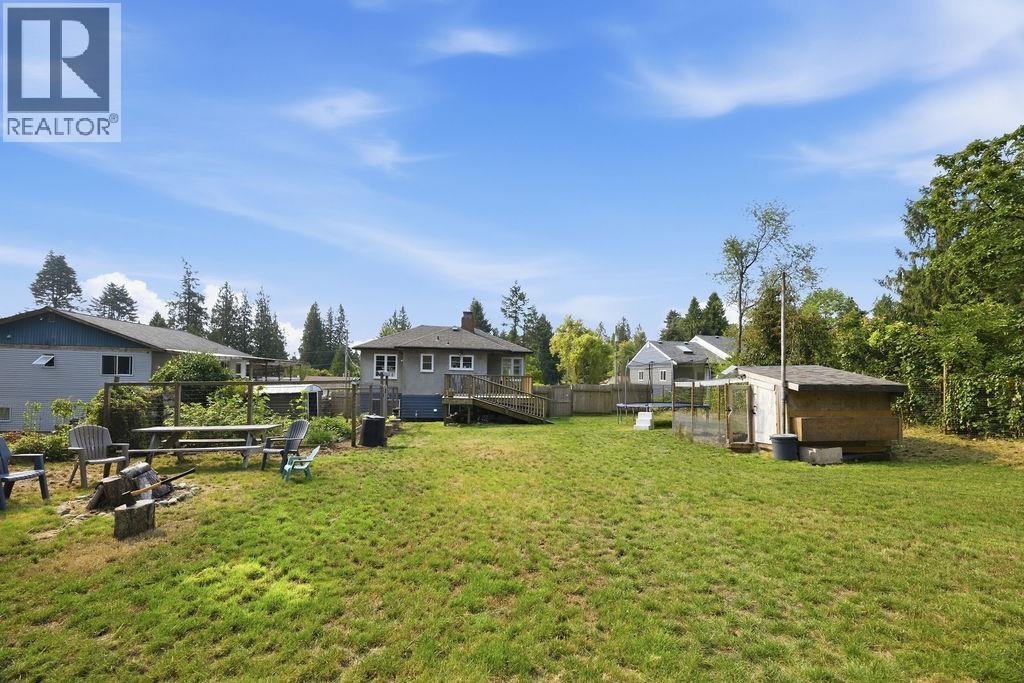 1022 Rosamund Road Property Photo 37