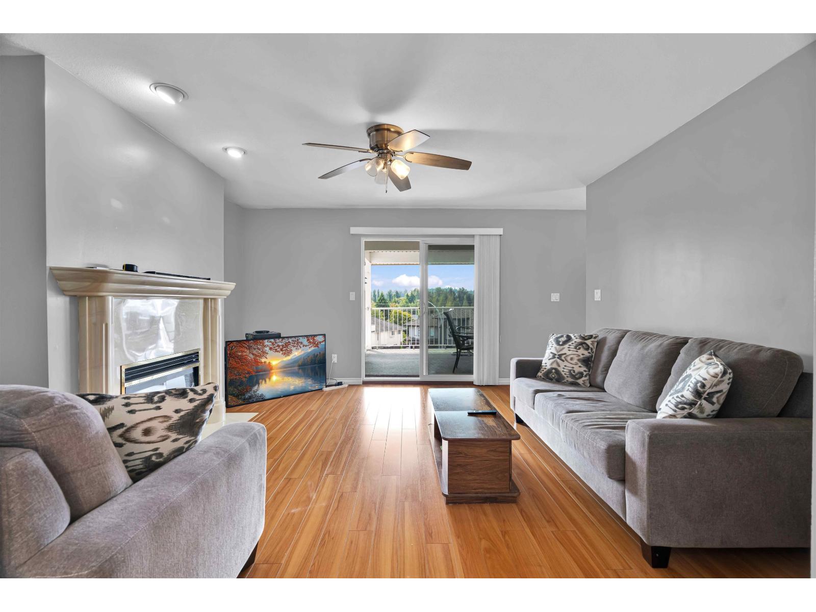 14332 68 Avenue Property Photo 1