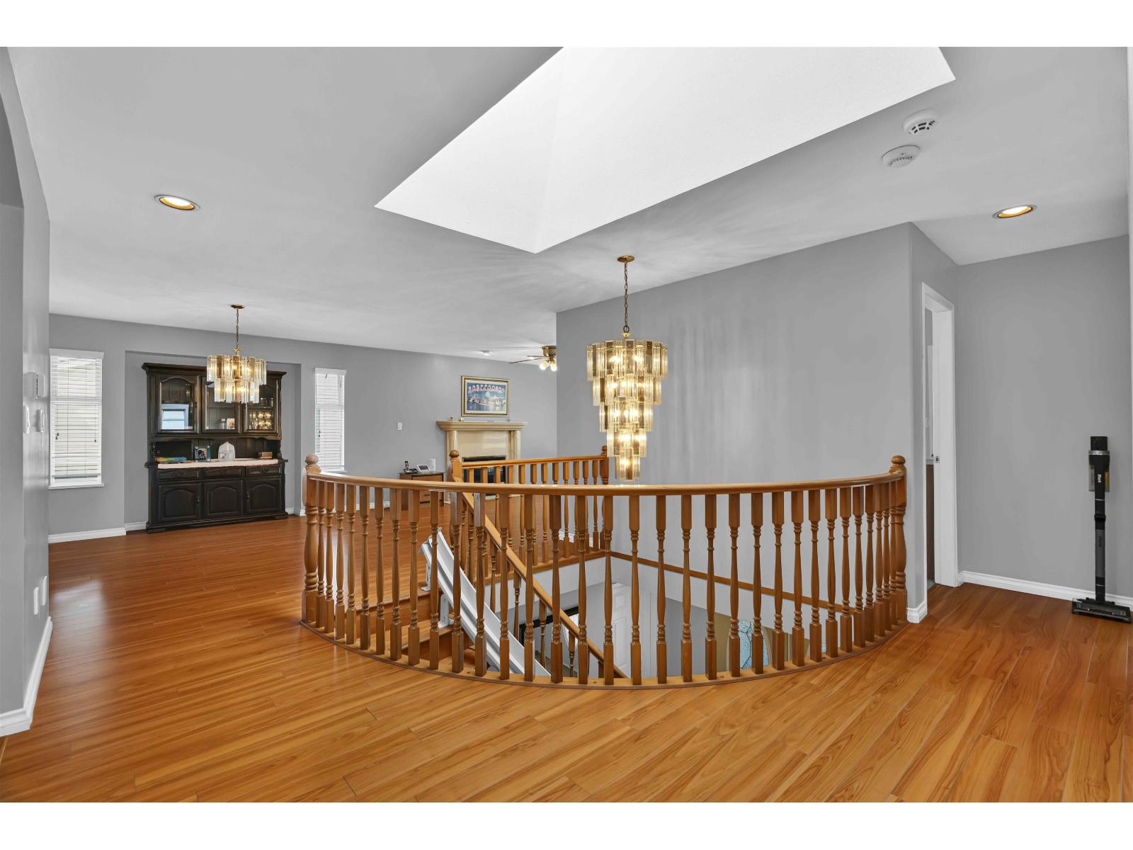 14332 68 Avenue Property Photo 5