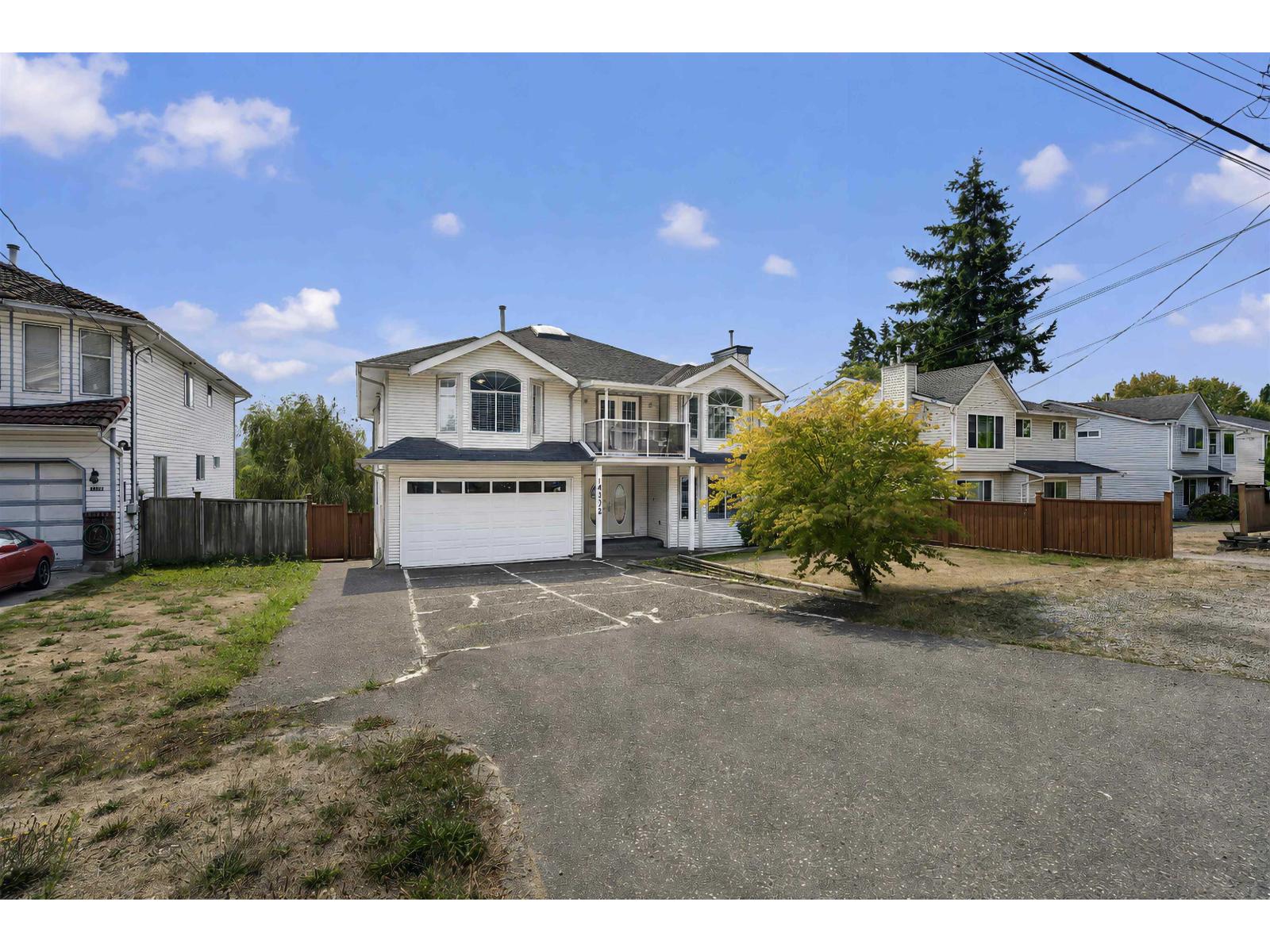 14332 68 Avenue Property Photo 11