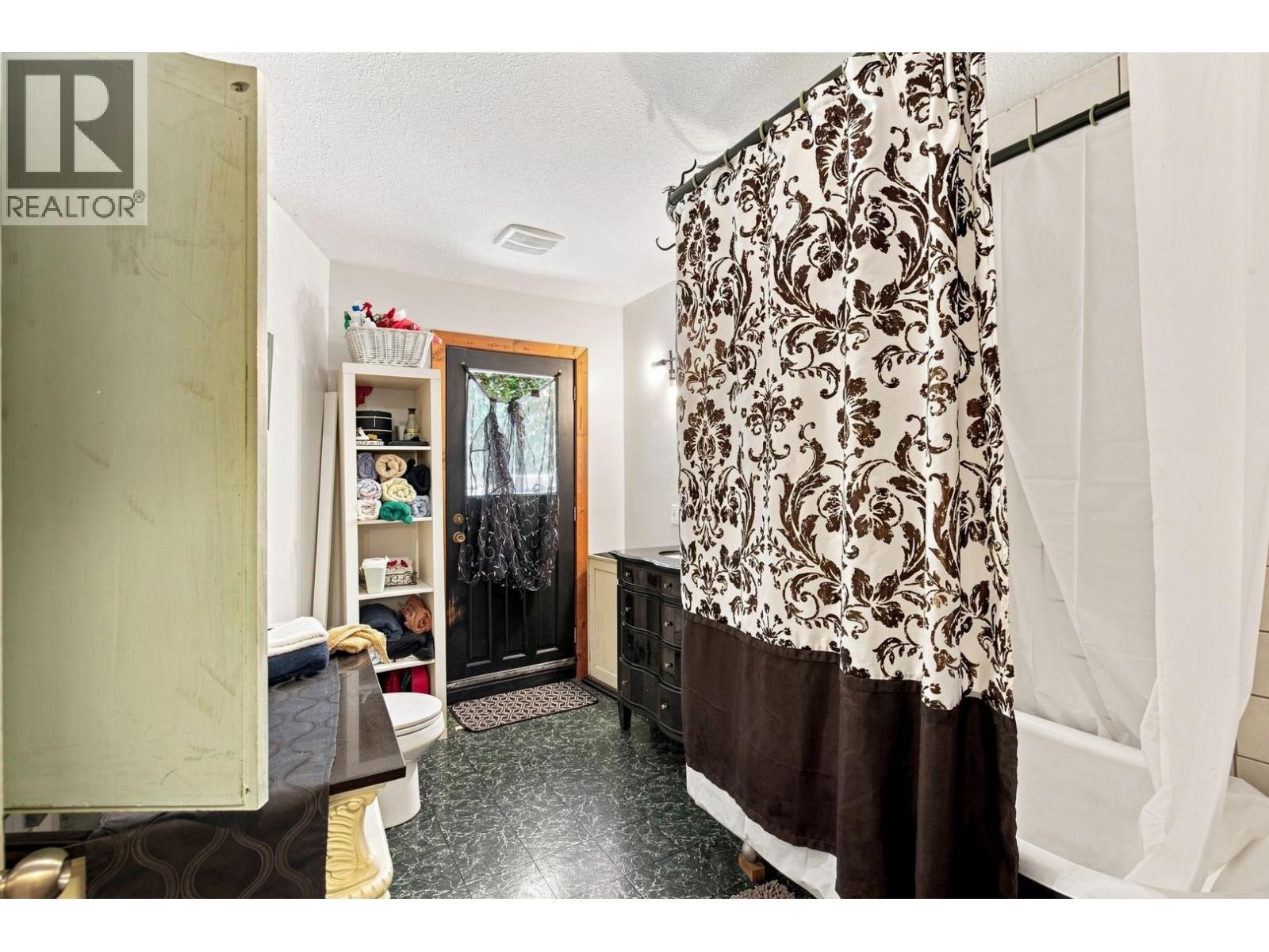 177 Pratt Road Property Photo 14