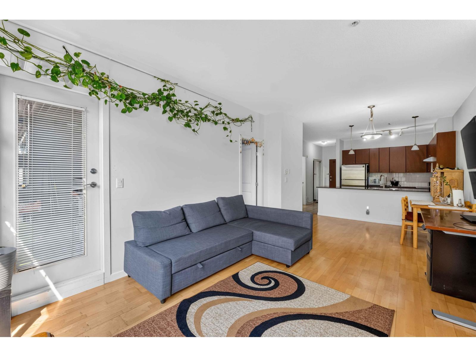312 15380 102a Avenue Property Photo 20