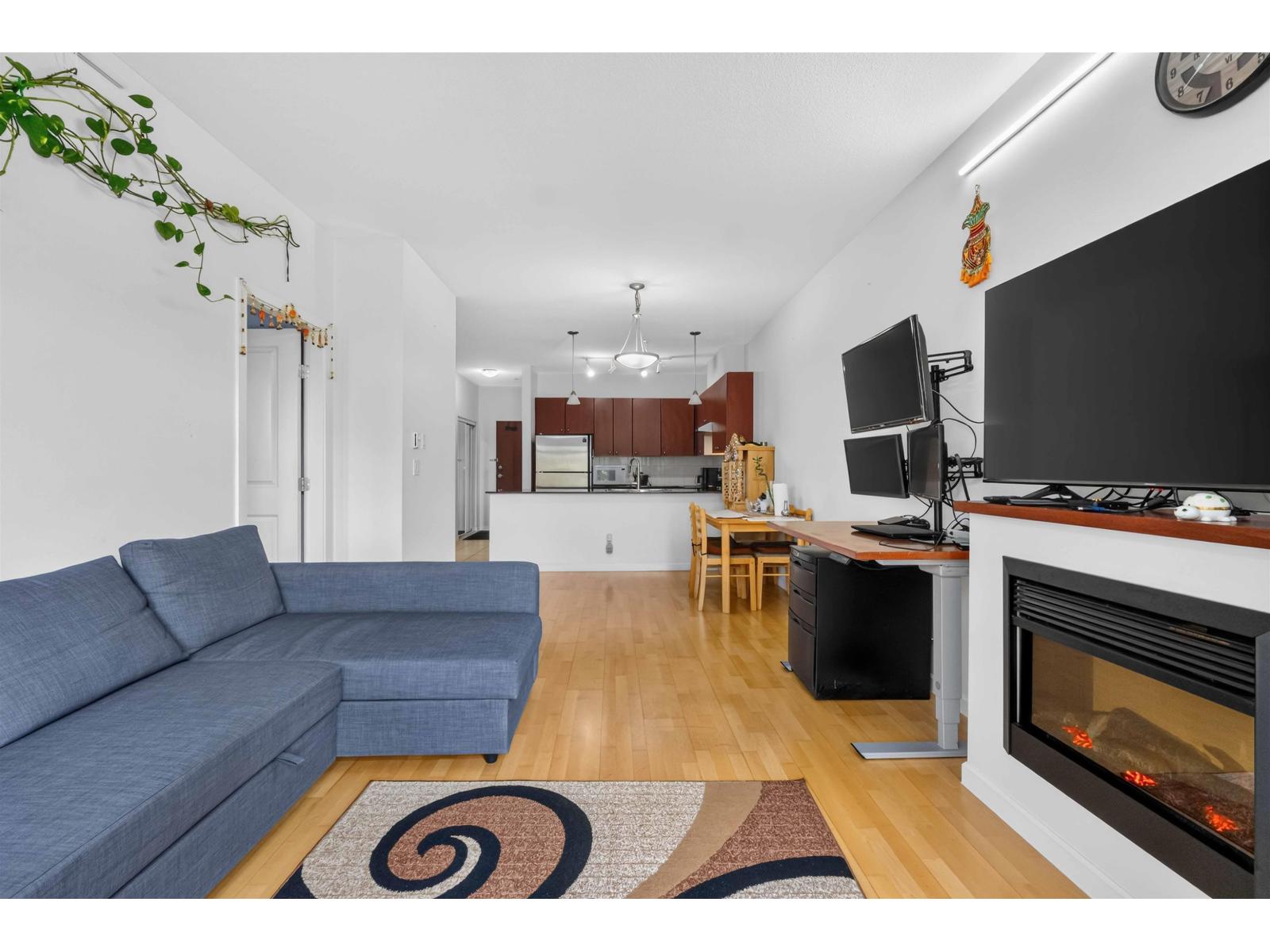 312 15380 102a Avenue Property Photo 21