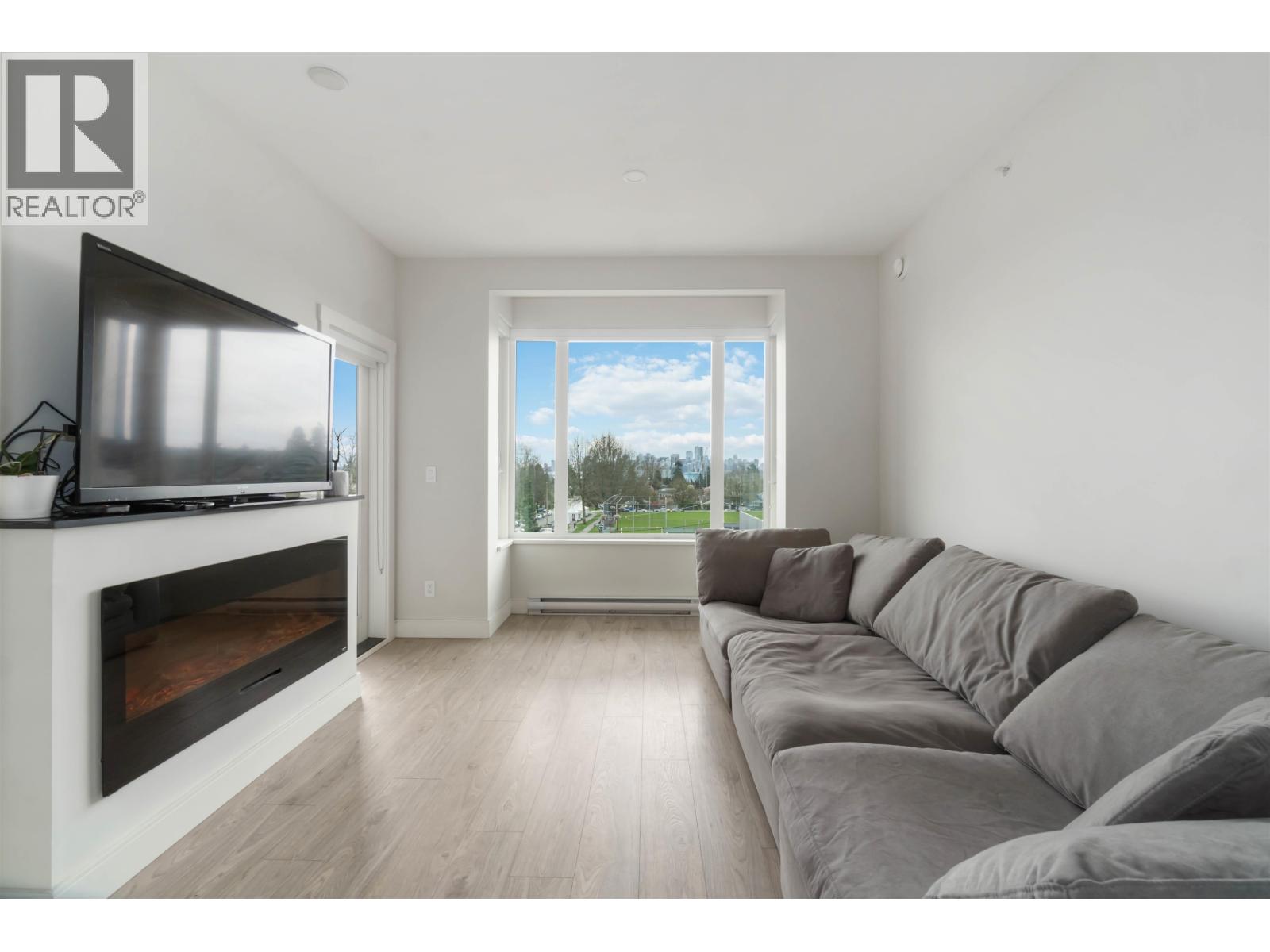 409 1633 Tatlow Avenue Property Photo 6