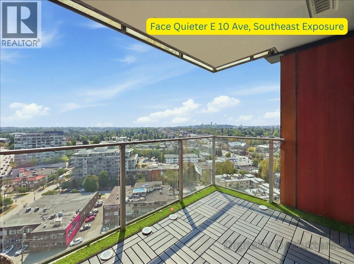2006 285 E 10TH AVENUE Property Photo 1
