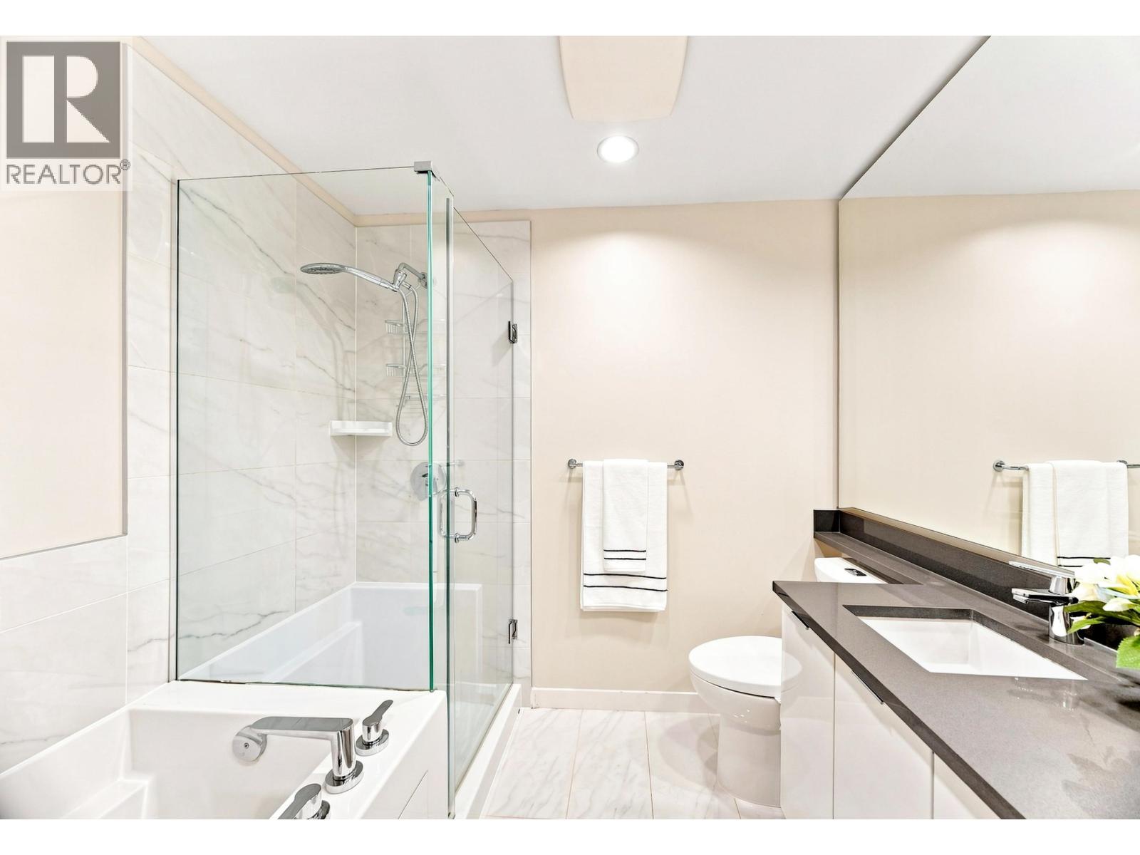 410 9399 Alexandra Road Property Photo 20
