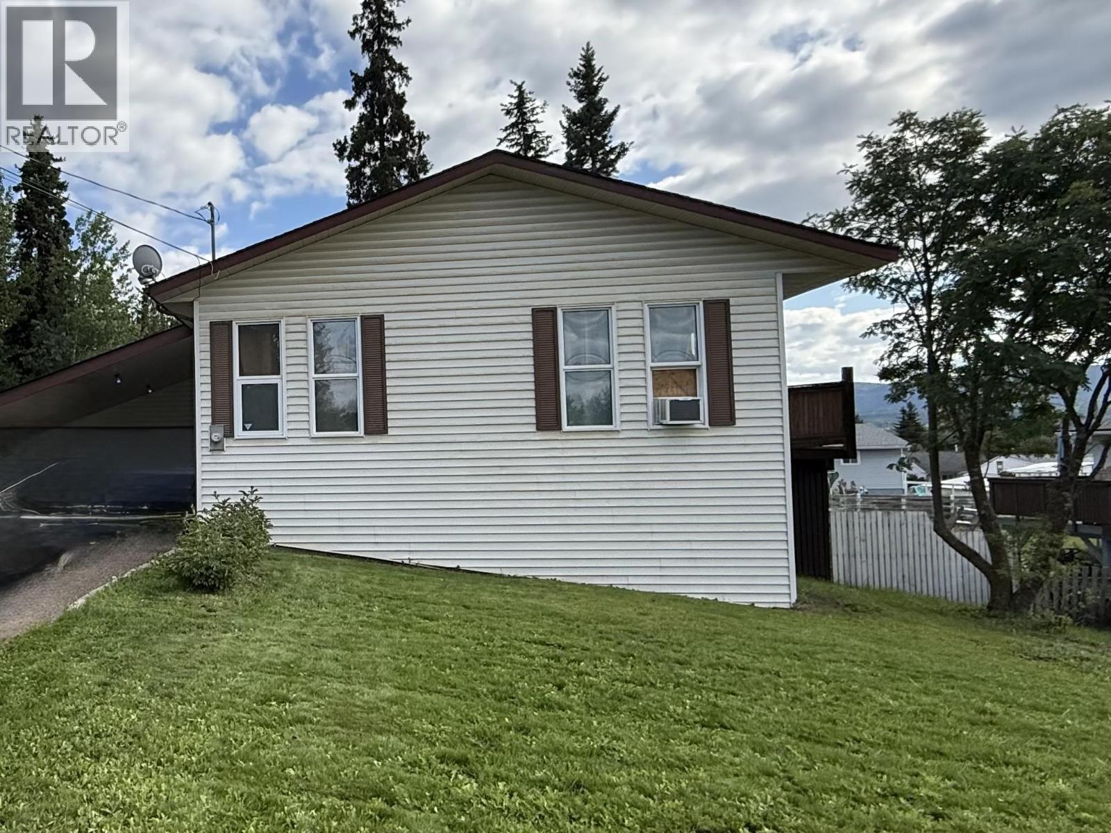 262 5TH AVENUE Property Photo 1