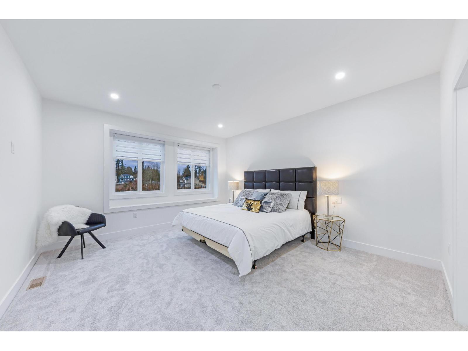 7771 197 Street Property Photo 6