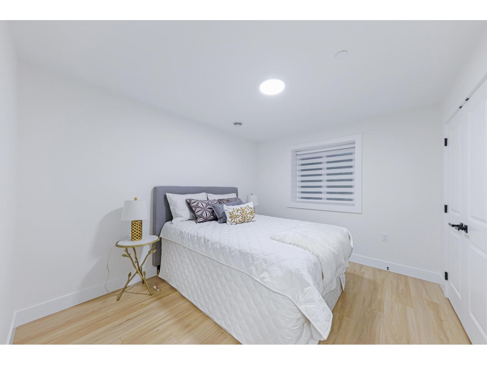 7771 197 Street Property Photo 19