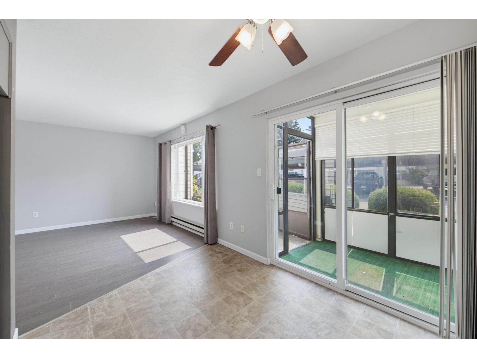 108 2853 W Bourquin Crescent Property Photo 18