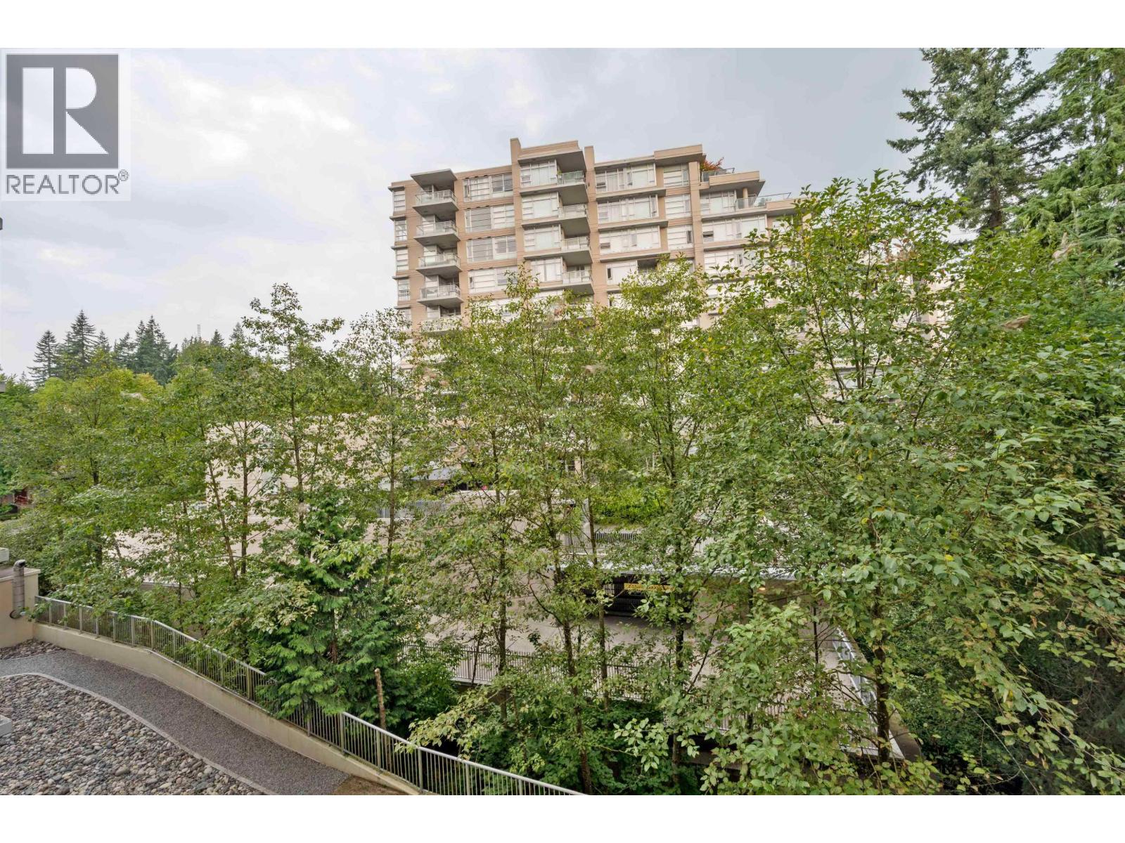 303 9288 University Crescent Property Photo 10