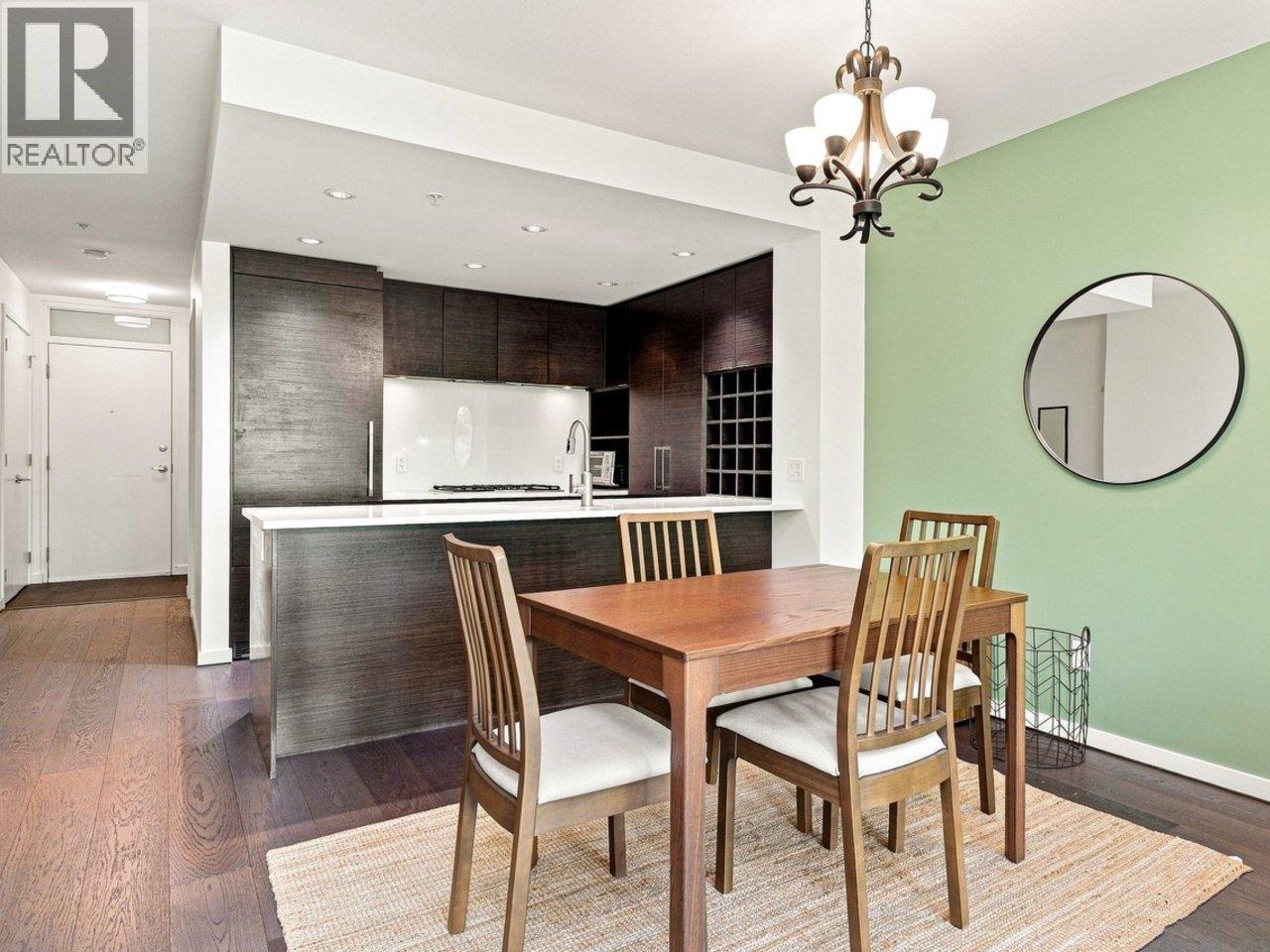 512 5955 Birney Avenue Property Photo 8