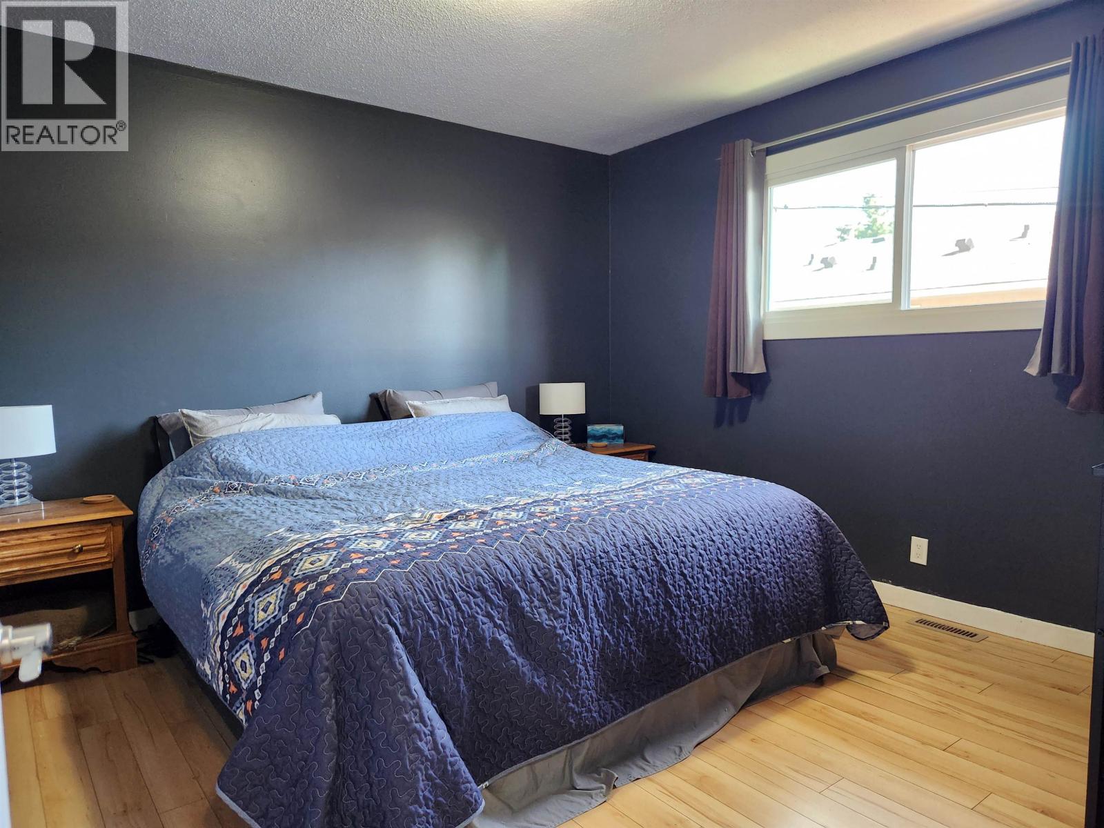 G70 1900 Strathcona Avenue Property Photo 9