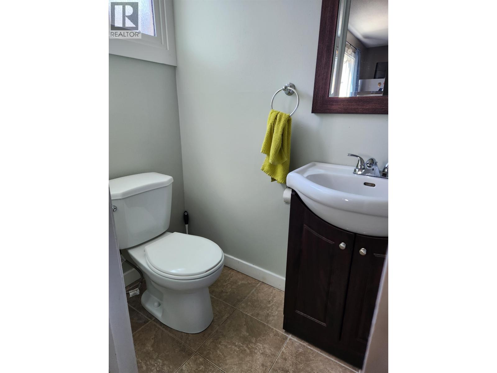 G70 1900 Strathcona Avenue Property Photo 16