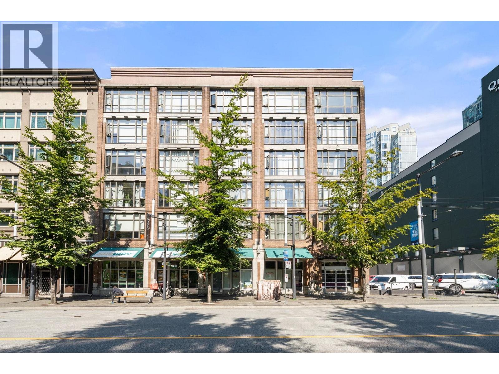 602 1249 Granville Street Property Photo 27