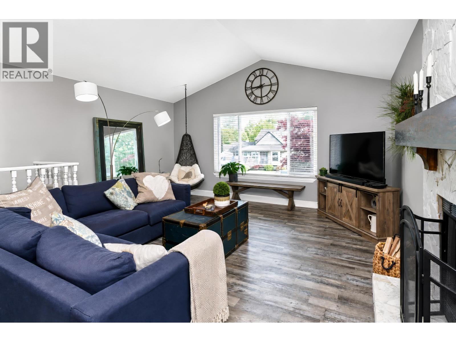 23415 Whippoorwill Avenue Property Photo 29