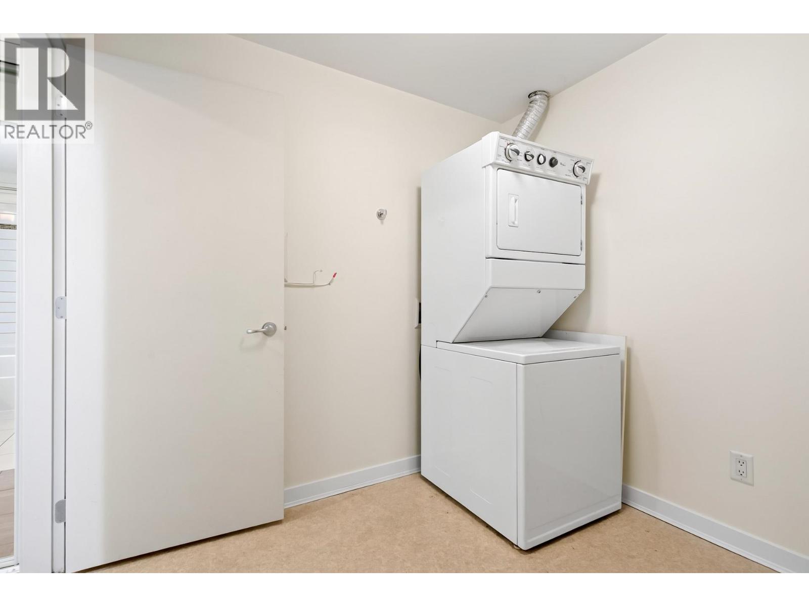 406 14 Begbie Street Property Photo 26