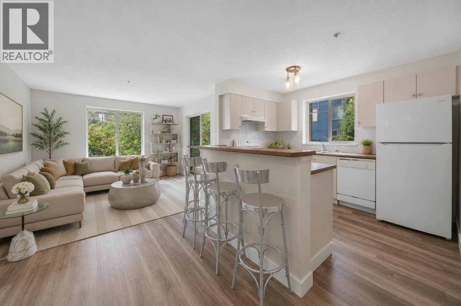 3203 240 Sherbrooke Street Property Photo 1