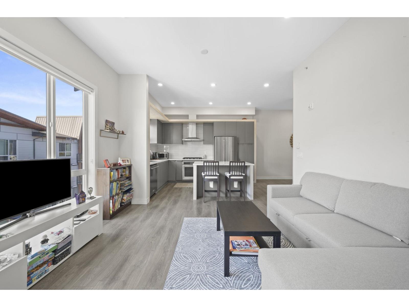 616 11507 84 Avenue Property Photo 8