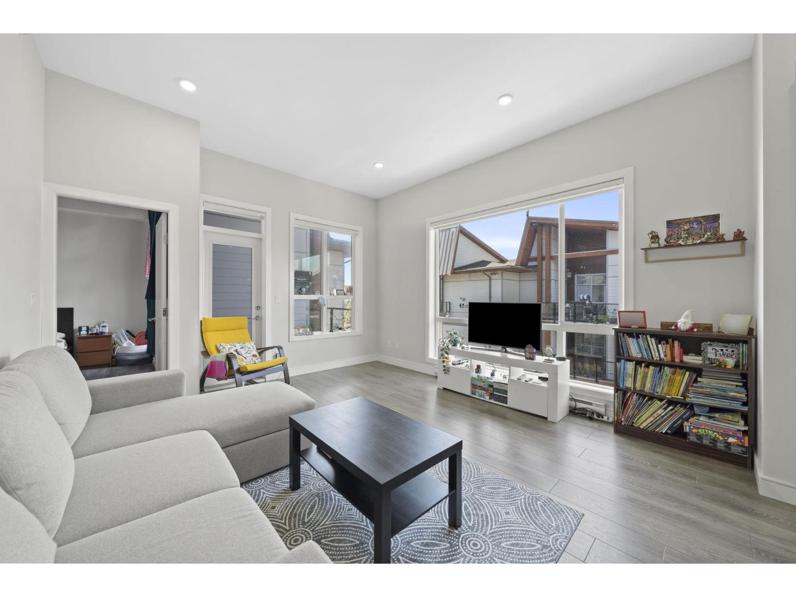 616 11507 84 Avenue Property Photo 9