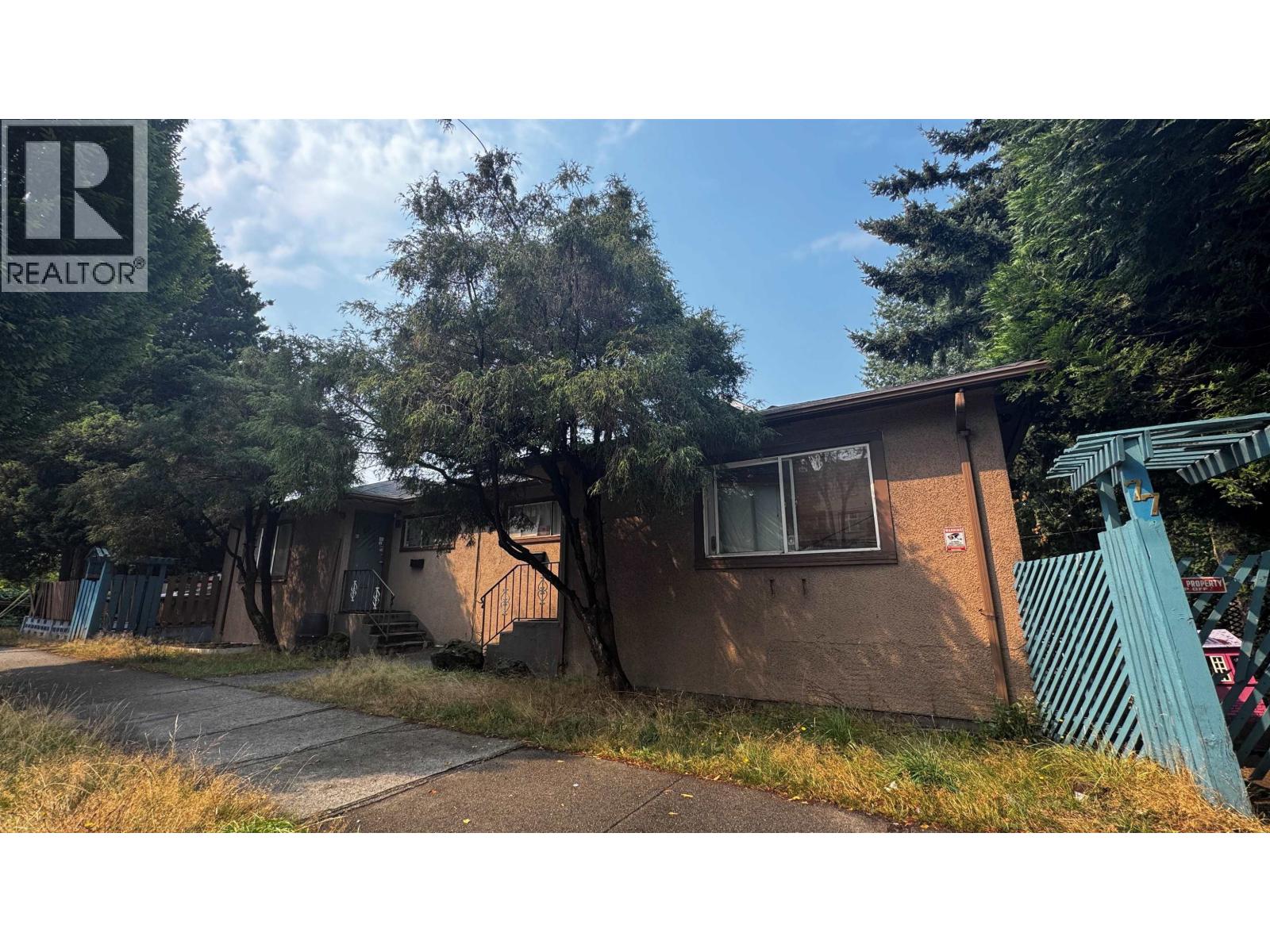 75 N Nanaimo Street Property Photo 1