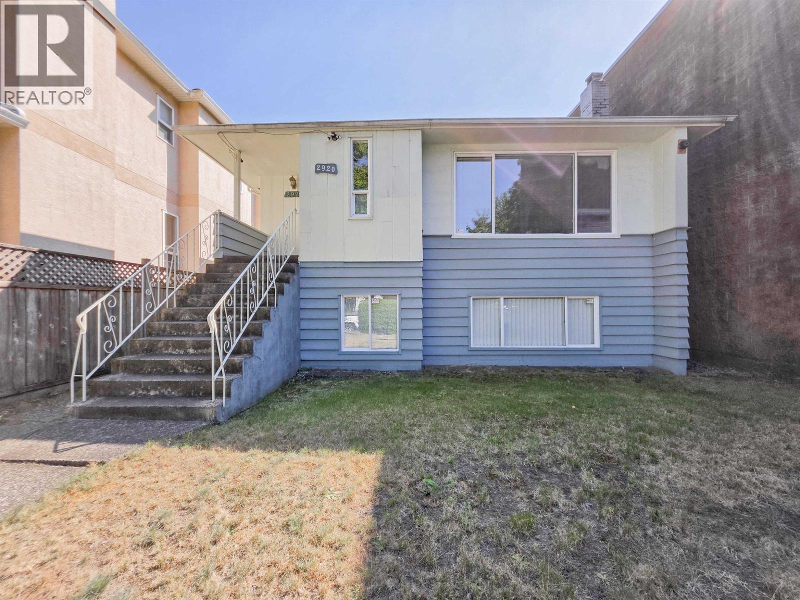2920 Graveley Street Property Photo 1