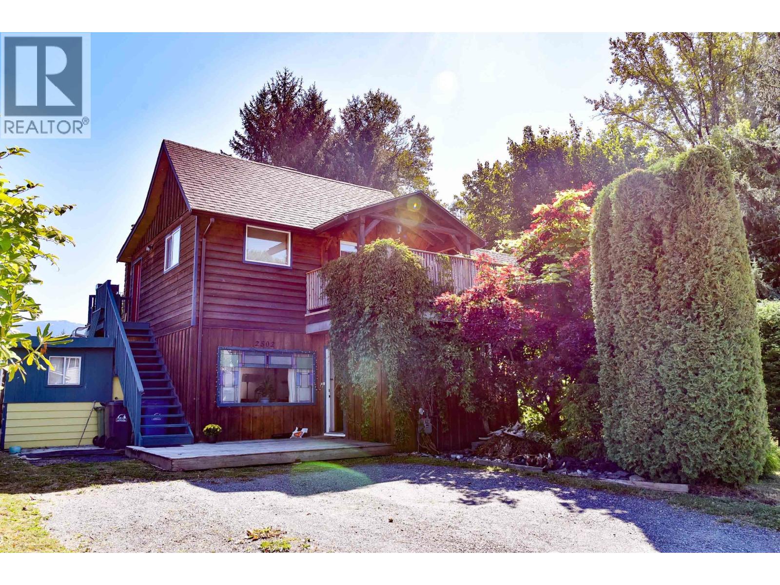 2502 Kenney Street Property Photo 1