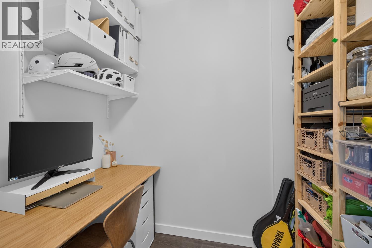 1009 983 E Hastings Street Property Photo 18
