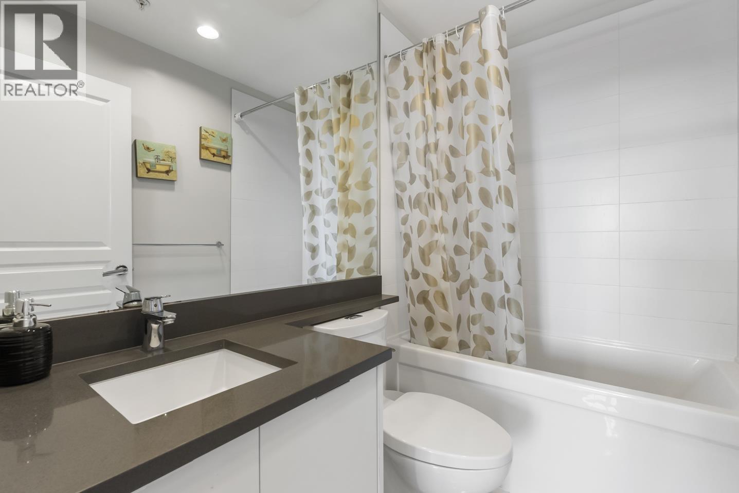 613 9311 Alexandra Road Property Photo 9