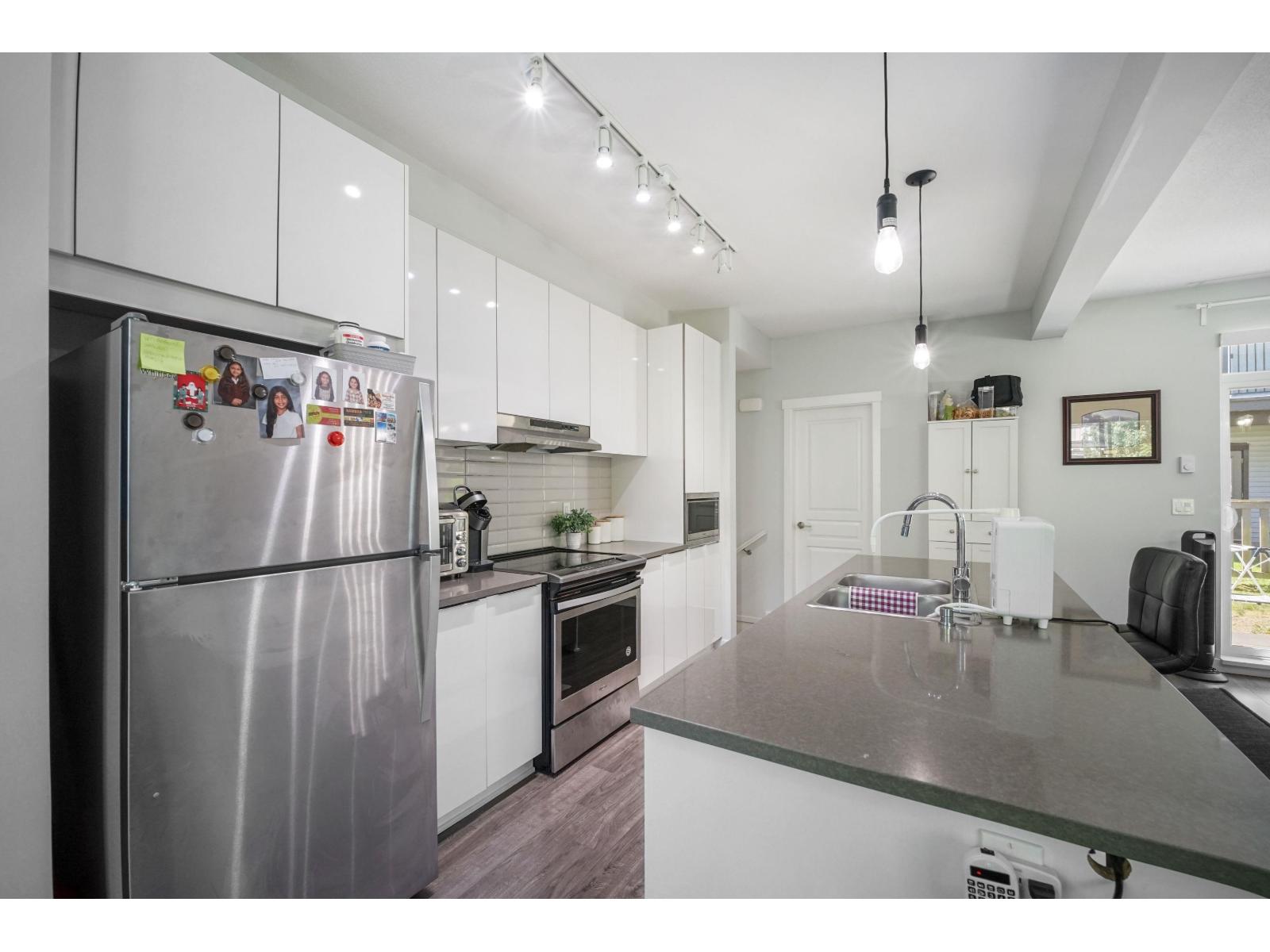 29 30930 Westridge Place Property Photo 12