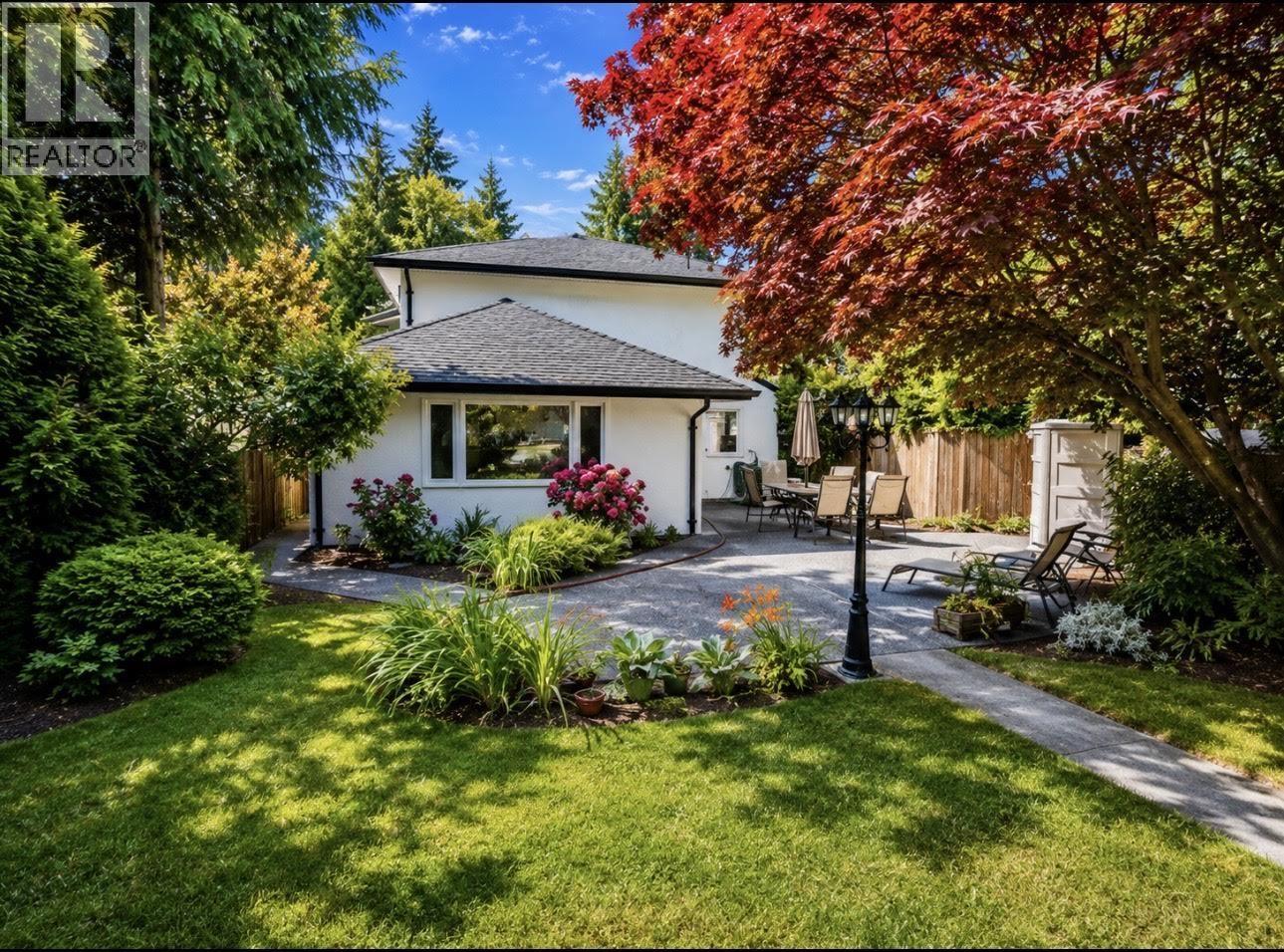 163 49 Street Property Photo 29