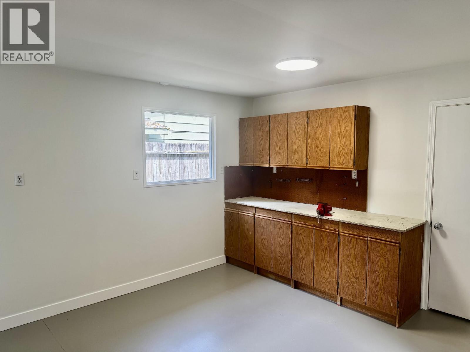 163 49 Street Property Photo 39