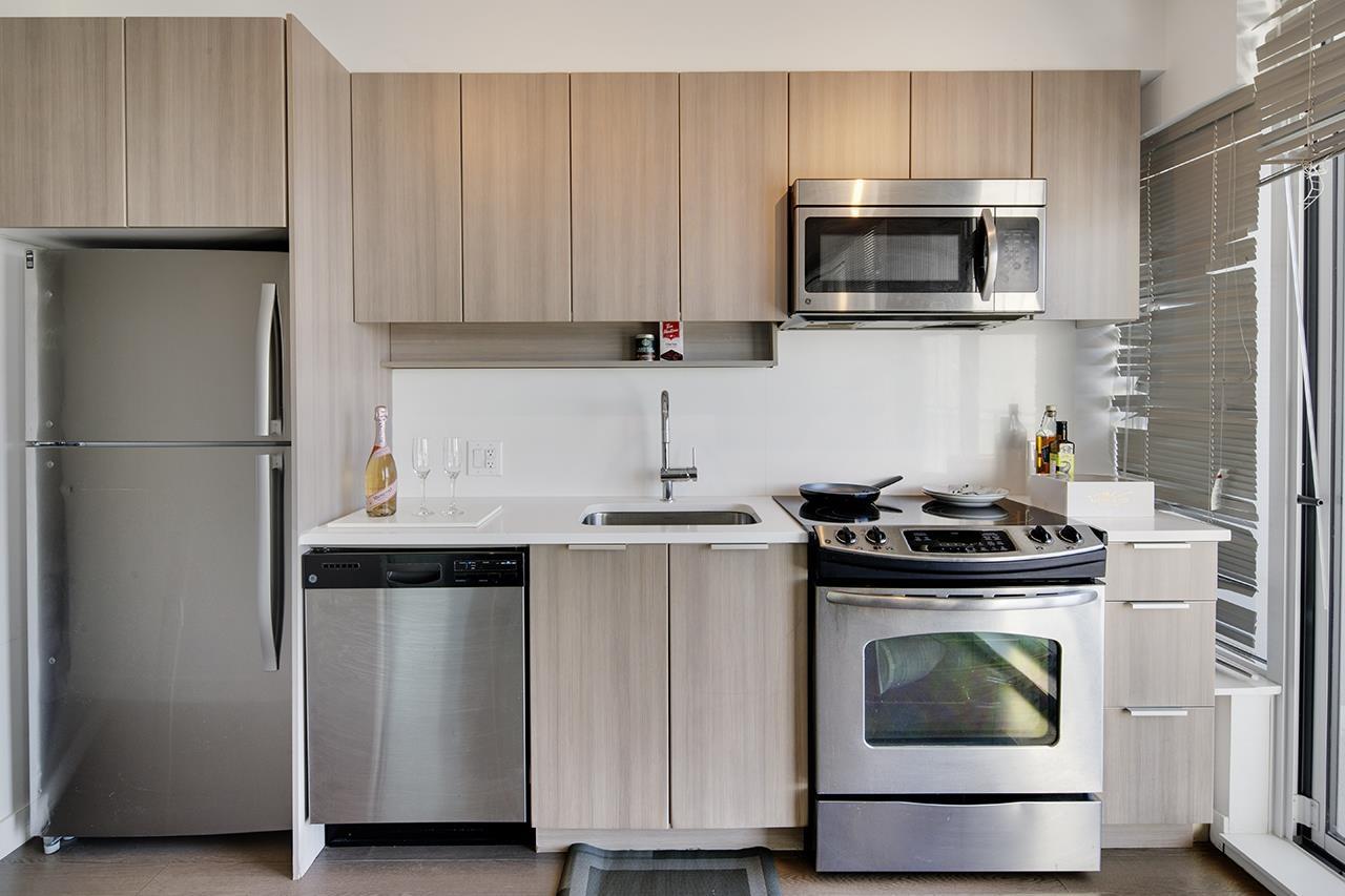 1805 13308 Central Avenue Property Photo 7