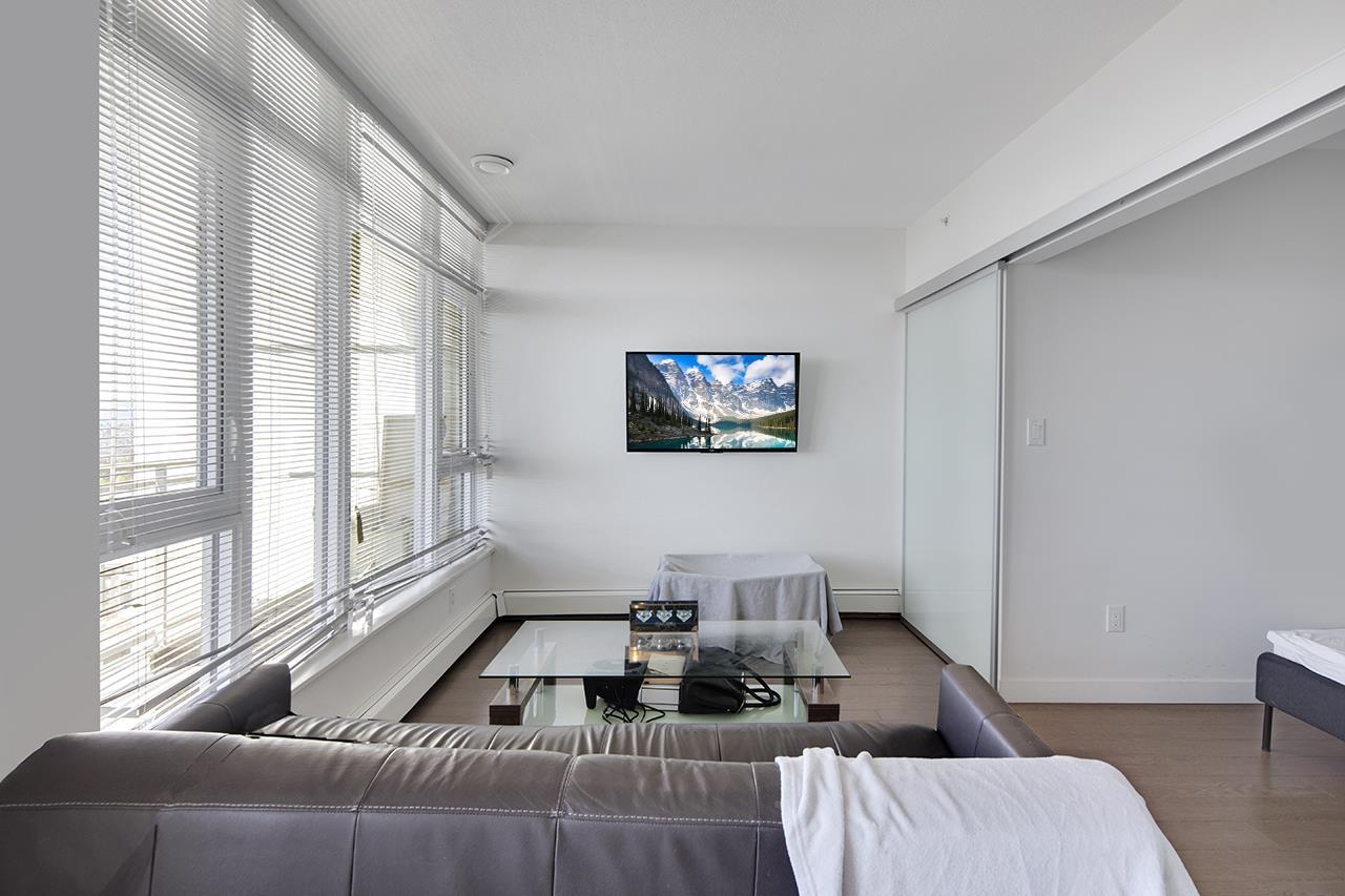 1805 13308 Central Avenue Property Photo 9