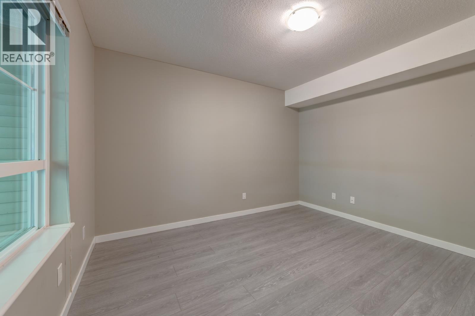 84 1380 Pinetree Way Property Photo 29