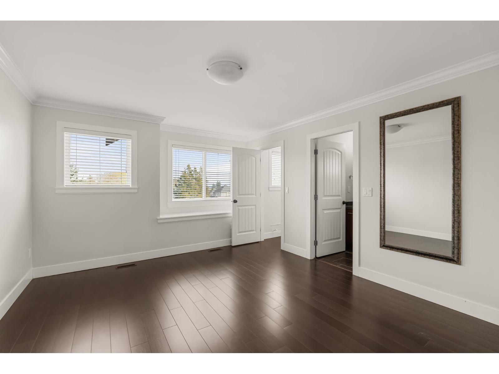 7043 197b Street Property Photo 24
