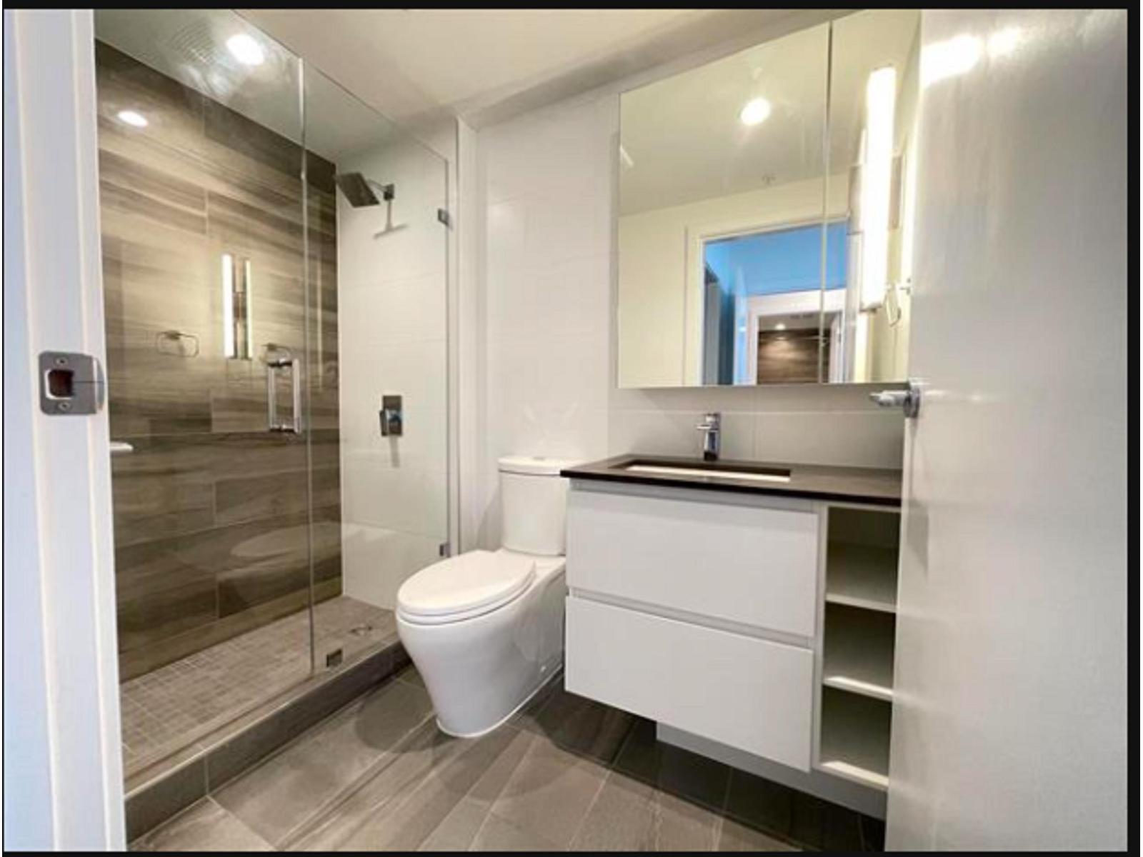 1704 13615 Fraser Highway Property Photo 8