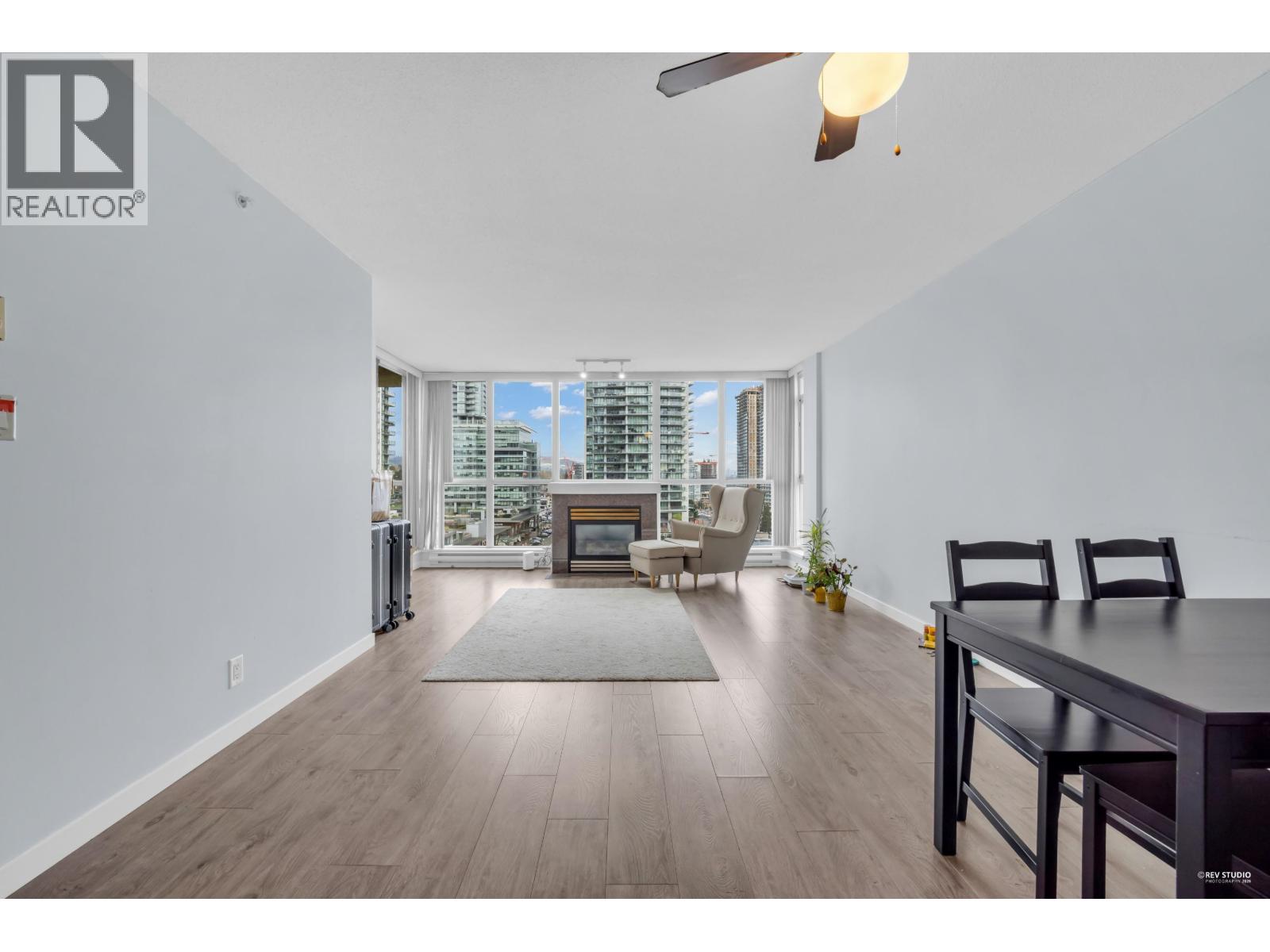 1607 2138 Madison Avenue Property Photo 10