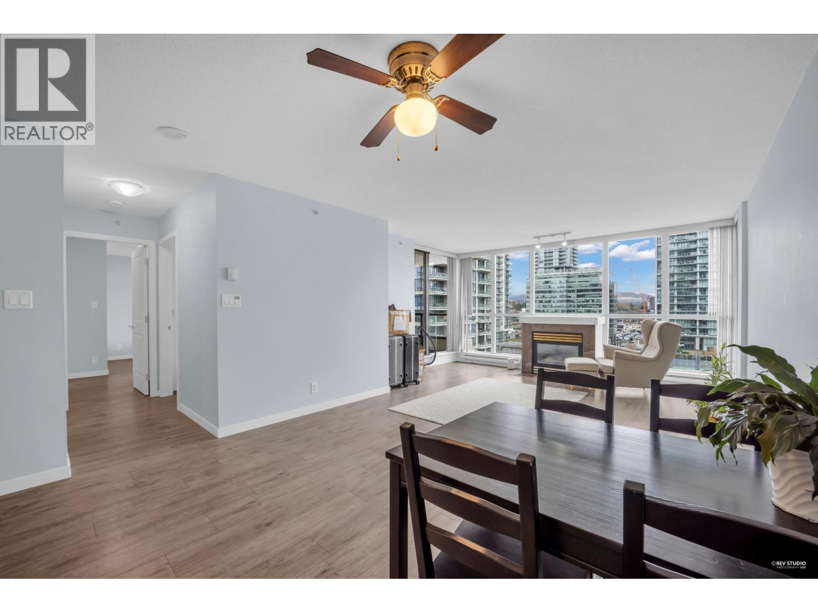 1607 2138 Madison Avenue Property Photo 12