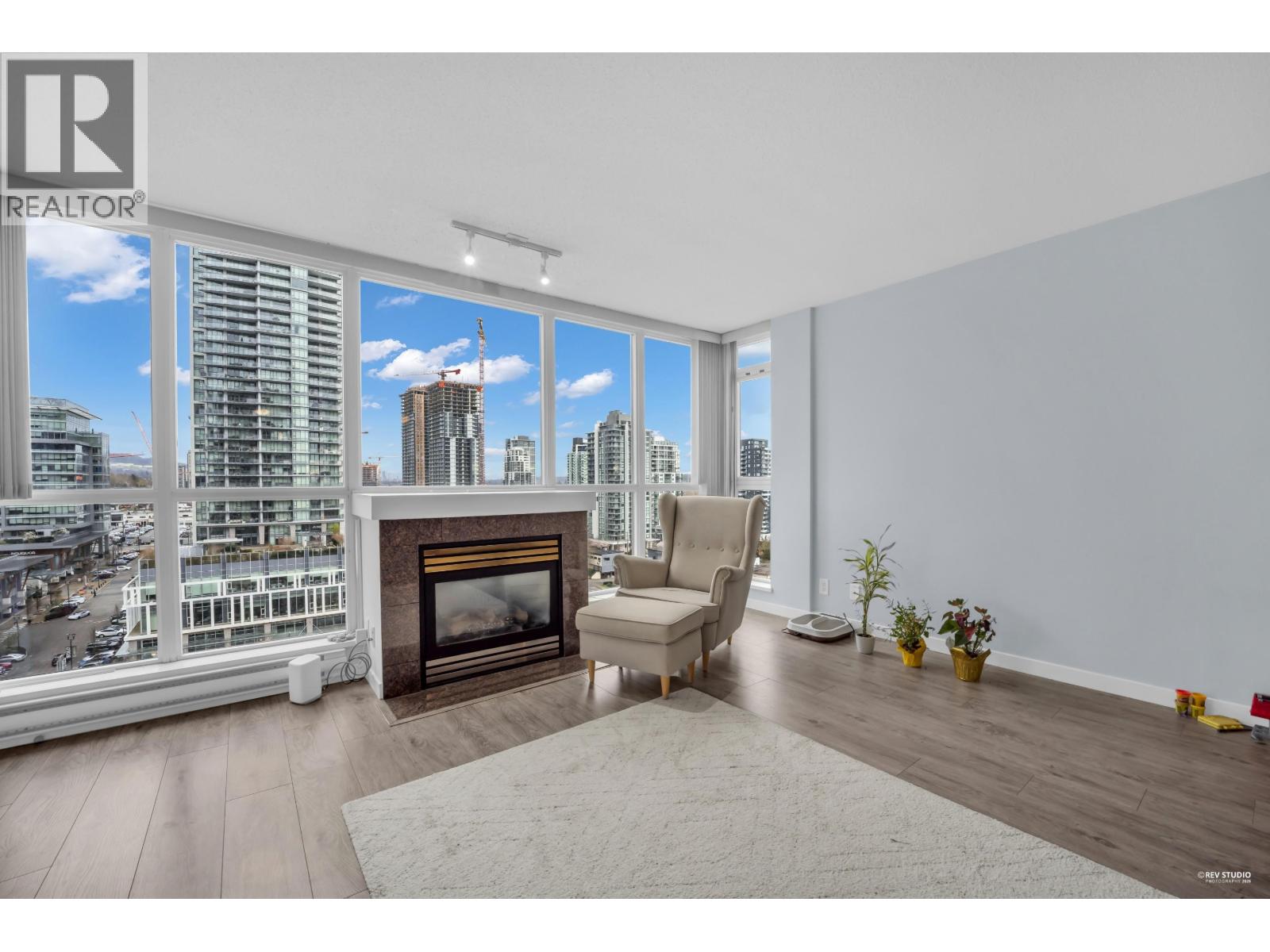 1607 2138 Madison Avenue Property Photo 15