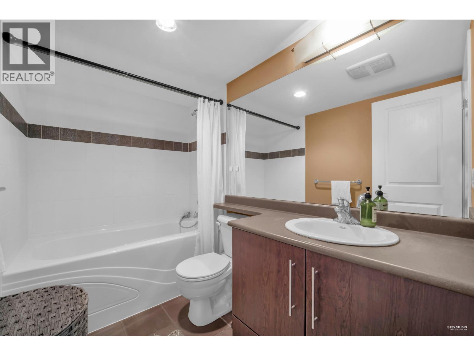 1607 2138 Madison Avenue Property Photo 20