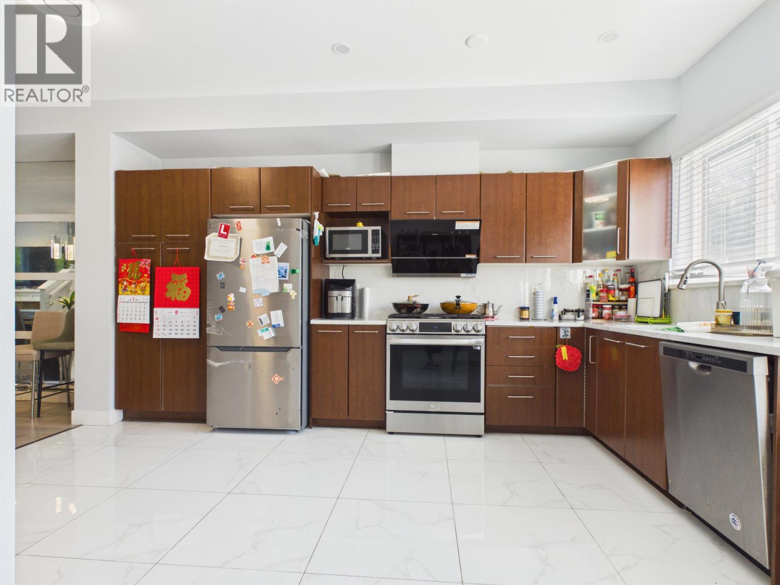 22 5988 Lancing Rd Property Photo 10